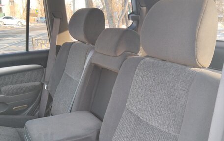 Toyota Land Cruiser Prado 120 рестайлинг, 2003 год, 1 950 000 рублей, 21 фотография