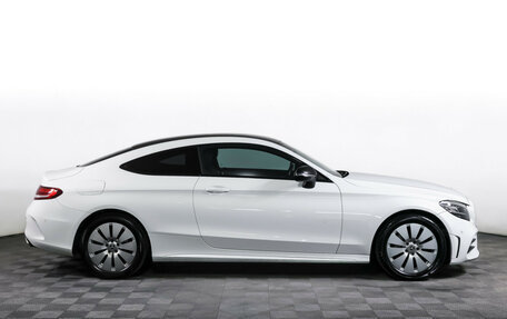 Mercedes-Benz C-Класс, 2018 год, 3 329 000 рублей, 4 фотография