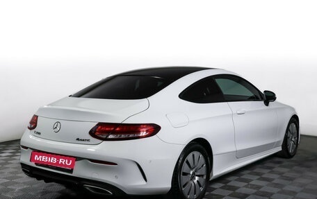 Mercedes-Benz C-Класс, 2018 год, 3 329 000 рублей, 5 фотография