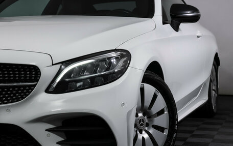 Mercedes-Benz C-Класс, 2018 год, 3 329 000 рублей, 22 фотография