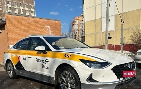 Hyundai Sonata VIII, 2021 год, 1 420 000 рублей, 3 фотография