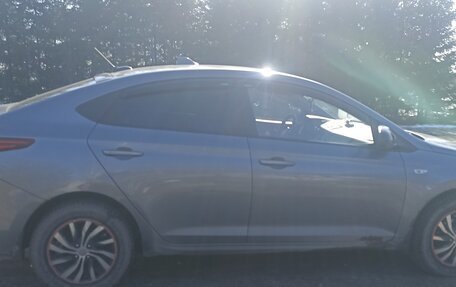 Hyundai Solaris II рестайлинг, 2017 год, 1 400 000 рублей, 7 фотография