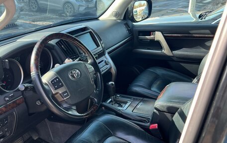 Toyota Land Cruiser 200, 2011 год, 3 100 000 рублей, 9 фотография