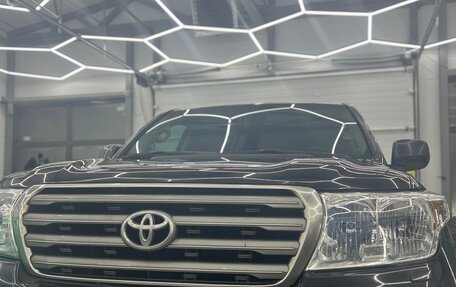 Toyota Land Cruiser 200, 2011 год, 3 100 000 рублей, 10 фотография