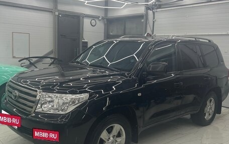 Toyota Land Cruiser 200, 2011 год, 3 100 000 рублей, 2 фотография