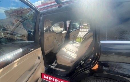 Mercedes-Benz GL-Класс, 2011 год, 1 930 000 рублей, 12 фотография