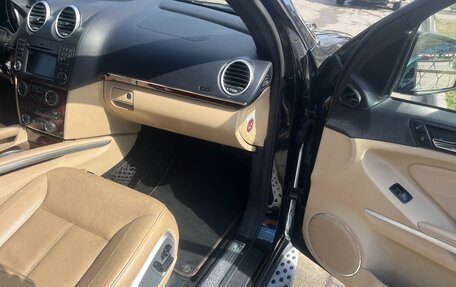 Mercedes-Benz GL-Класс, 2011 год, 1 930 000 рублей, 18 фотография