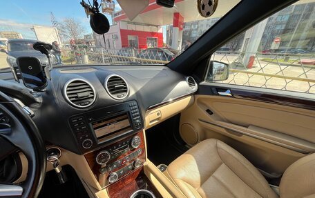 Mercedes-Benz GL-Класс, 2011 год, 1 930 000 рублей, 38 фотография