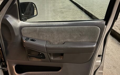 Ford Explorer III, 2005 год, 800 000 рублей, 17 фотография