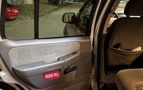 Ford Explorer III, 2005 год, 800 000 рублей, 15 фотография