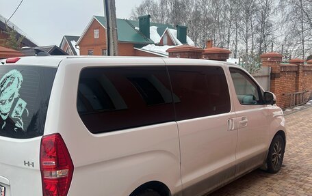 Hyundai H-1 II рестайлинг, 2019 год, 5 500 000 рублей, 2 фотография