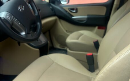 Hyundai H-1 II рестайлинг, 2019 год, 5 500 000 рублей, 5 фотография