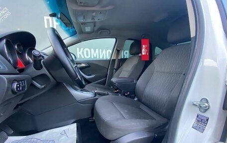 Opel Astra J, 2013 год, 1 050 000 рублей, 11 фотография