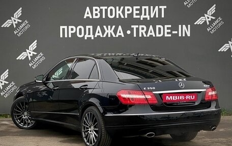 Mercedes-Benz E-Класс, 2010 год, 1 865 000 рублей, 5 фотография