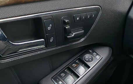 Mercedes-Benz E-Класс, 2010 год, 1 865 000 рублей, 24 фотография