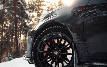 Toyota Yaris, 2021 год, 4 300 000 рублей, 3 фотография