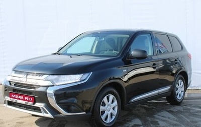 Mitsubishi Outlander III рестайлинг 3, 2021 год, 2 200 000 рублей, 1 фотография