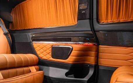 Mercedes-Benz V-Класс, 2022 год, 9 900 000 рублей, 14 фотография