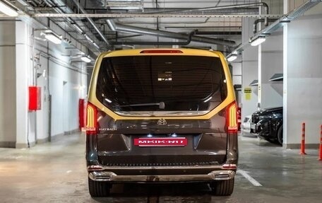 Mercedes-Benz V-Класс, 2022 год, 9 900 000 рублей, 4 фотография