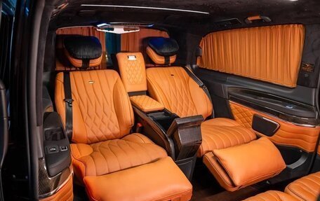 Mercedes-Benz V-Класс, 2022 год, 9 900 000 рублей, 32 фотография