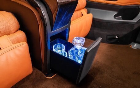 Mercedes-Benz V-Класс, 2022 год, 9 900 000 рублей, 40 фотография