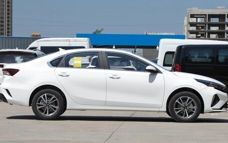 KIA K3, 2024 год, 1 800 010 рублей, 9 фотография