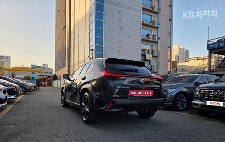 Lexus UX I, 2022 год, 3 087 000 рублей, 5 фотография