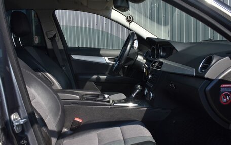 Mercedes-Benz C-Класс, 2013 год, 1 849 888 рублей, 24 фотография