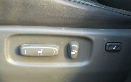 Toyota Land Cruiser 200, 2008 год, 2 590 000 рублей, 16 фотография