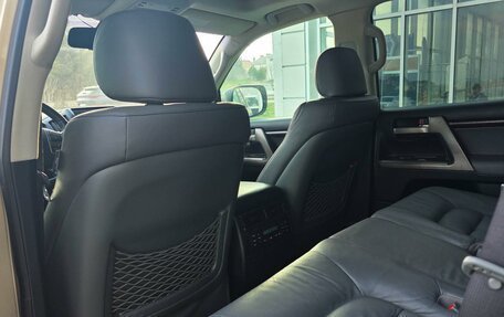 Toyota Land Cruiser 200, 2008 год, 2 590 000 рублей, 11 фотография