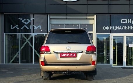 Toyota Land Cruiser 200, 2008 год, 2 590 000 рублей, 4 фотография