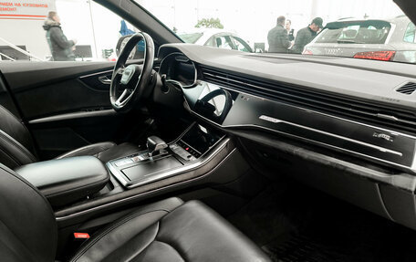 Audi Q8 I, 2019 год, 4 999 000 рублей, 15 фотография