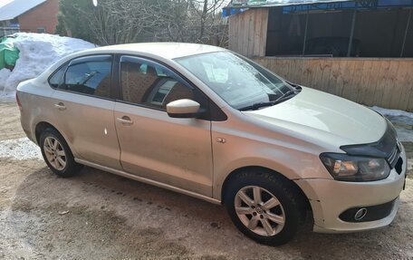 Volkswagen Polo VI (EU Market), 2011 год, 450 000 рублей, 5 фотография