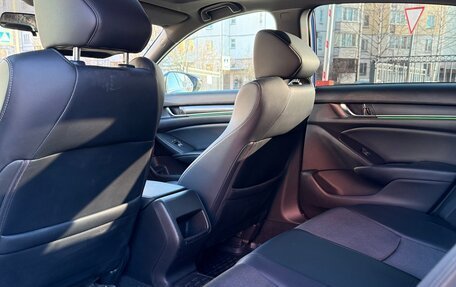 Honda Accord IX рестайлинг, 2017 год, 2 360 000 рублей, 12 фотография