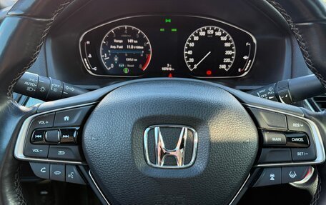 Honda Accord IX рестайлинг, 2017 год, 2 360 000 рублей, 19 фотография