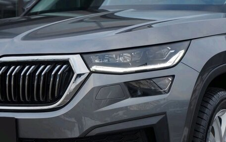 Skoda Kodiaq I, 2022 год, 2 170 000 рублей, 4 фотография