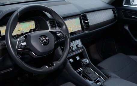 Skoda Kodiaq I, 2022 год, 2 170 000 рублей, 17 фотография