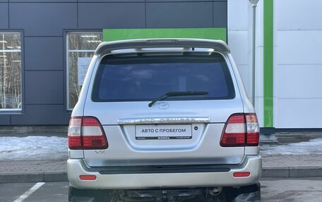 Toyota Land Cruiser 100 рестайлинг 2, 2006 год, 1 700 000 рублей, 6 фотография