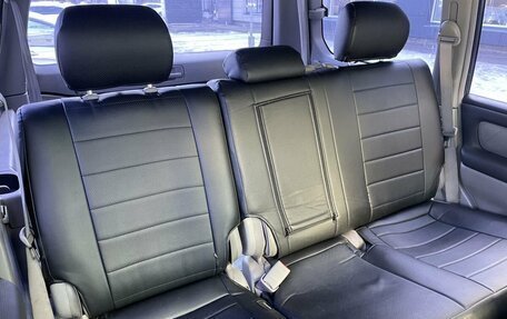 Toyota Land Cruiser 100 рестайлинг 2, 2006 год, 1 700 000 рублей, 11 фотография