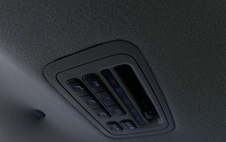 Toyota Land Cruiser 100 рестайлинг 2, 2006 год, 1 700 000 рублей, 18 фотография