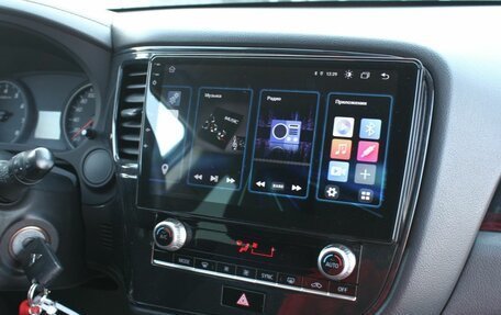 Mitsubishi Outlander III рестайлинг 3, 2021 год, 2 200 000 рублей, 18 фотография