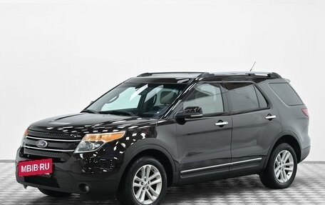 Ford Explorer VI, 2013 год, 1 475 000 рублей, 3 фотография