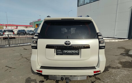 Toyota Land Cruiser Prado 150 рестайлинг 2, 2021 год, 5 350 000 рублей, 7 фотография