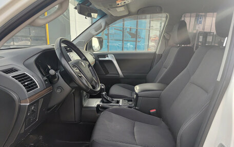 Toyota Land Cruiser Prado 150 рестайлинг 2, 2021 год, 5 350 000 рублей, 20 фотография