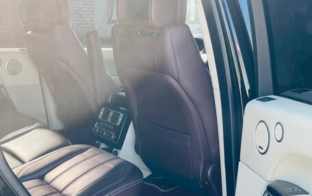 Land Rover Range Rover IV рестайлинг, 2017 год, 5 499 000 рублей, 10 фотография