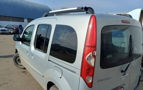 Renault Kangoo II рестайлинг, 2012 год, 550 000 рублей, 1 фотография
