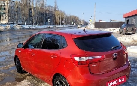 KIA Rio III рестайлинг, 2012 год, 15 фотография