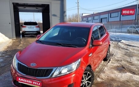 KIA Rio III рестайлинг, 2012 год, 11 фотография