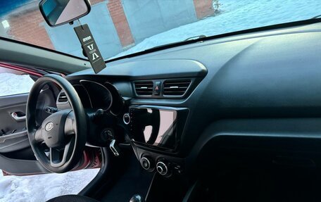 KIA Rio III рестайлинг, 2012 год, 22 фотография