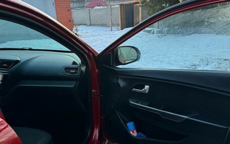 KIA Rio III рестайлинг, 2012 год, 19 фотография